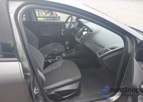 2012 Ford Focus S z USA, uszkodzony, nr VIN 1FAHP3E2XCL341862